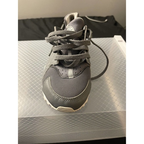 MENS YOUTH Nike Air Hurrache Grey And White Size 5Y Shoes No Box - Picture 6 of 9